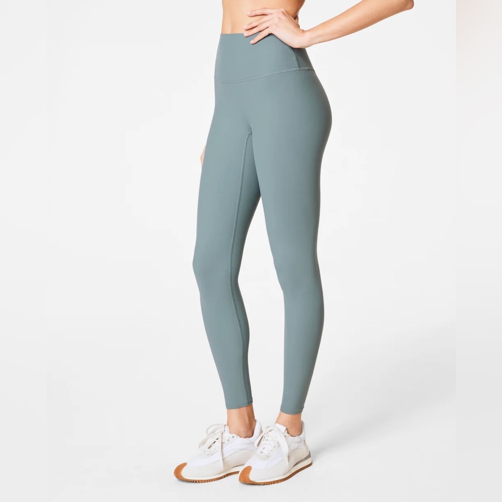 Spanx Booty Boost Leggings
